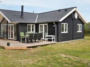 Cosy Holiday Home in Slagelse with Jacuzzi in Stillinge Strand